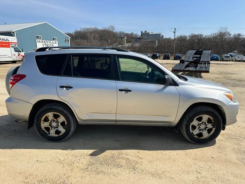 Used 2010 Toyota RAV4 4WD V6 image 5