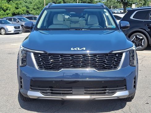 Used 2025 Kia Sorento S w/ Panoramic Sunroof Package AWD/4WD image 2