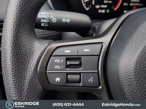 Certified 2026 Honda HR-V LX image 27