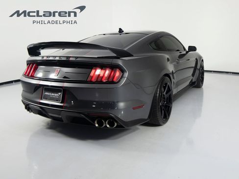 Used 2020 Ford Mustang Shelby GT350R w/ GT350R Equipment Group 920A RWD image 5