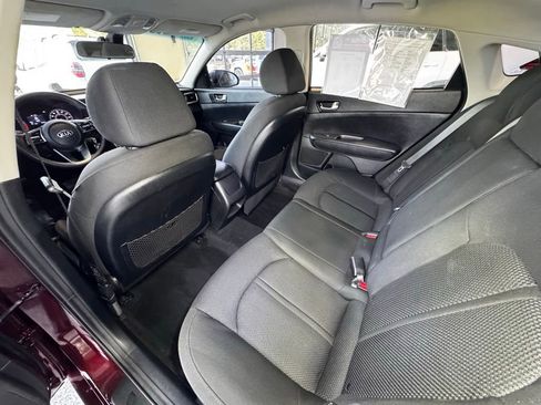 Used 2020 Kia Optima LX image 41