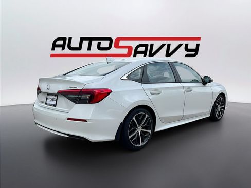 Used 2024 Honda Civic Touring image 7