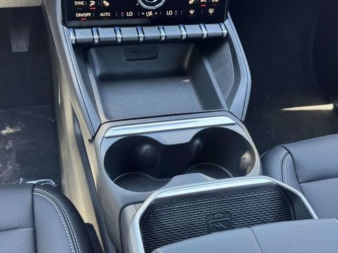 New 2026 GMC Terrain Elevation w/ Elevation Premium Package FWD image 14