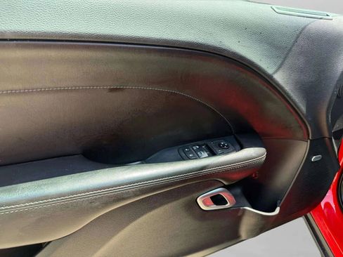 Used 2018 Dodge Challenger SXT Plus image 30