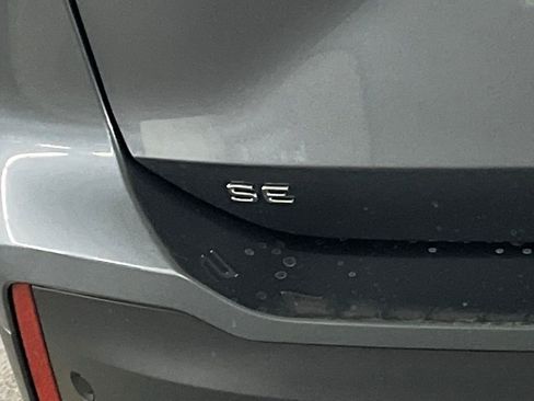 New 2026 Volkswagen Tiguan SE image 36