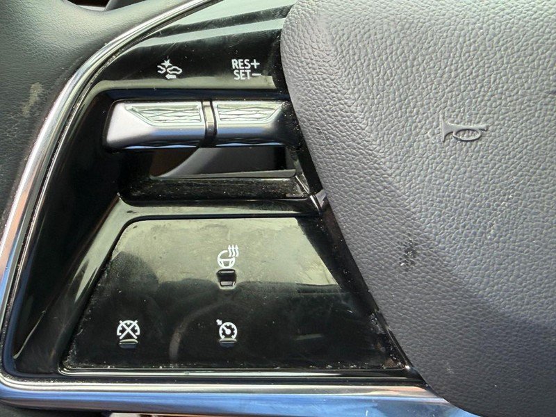 Used 2024 Cadillac Lyriq Sport AWD/4WD image 19
