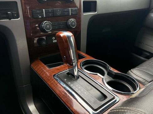 Used 2010 Ford F150 Lariat image 15