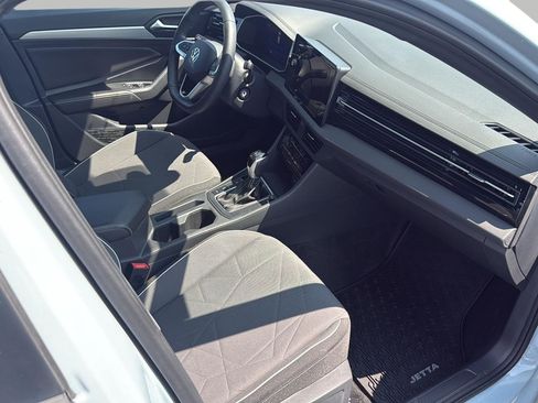 Used 2026 Volkswagen Jetta Sport FWD image 10