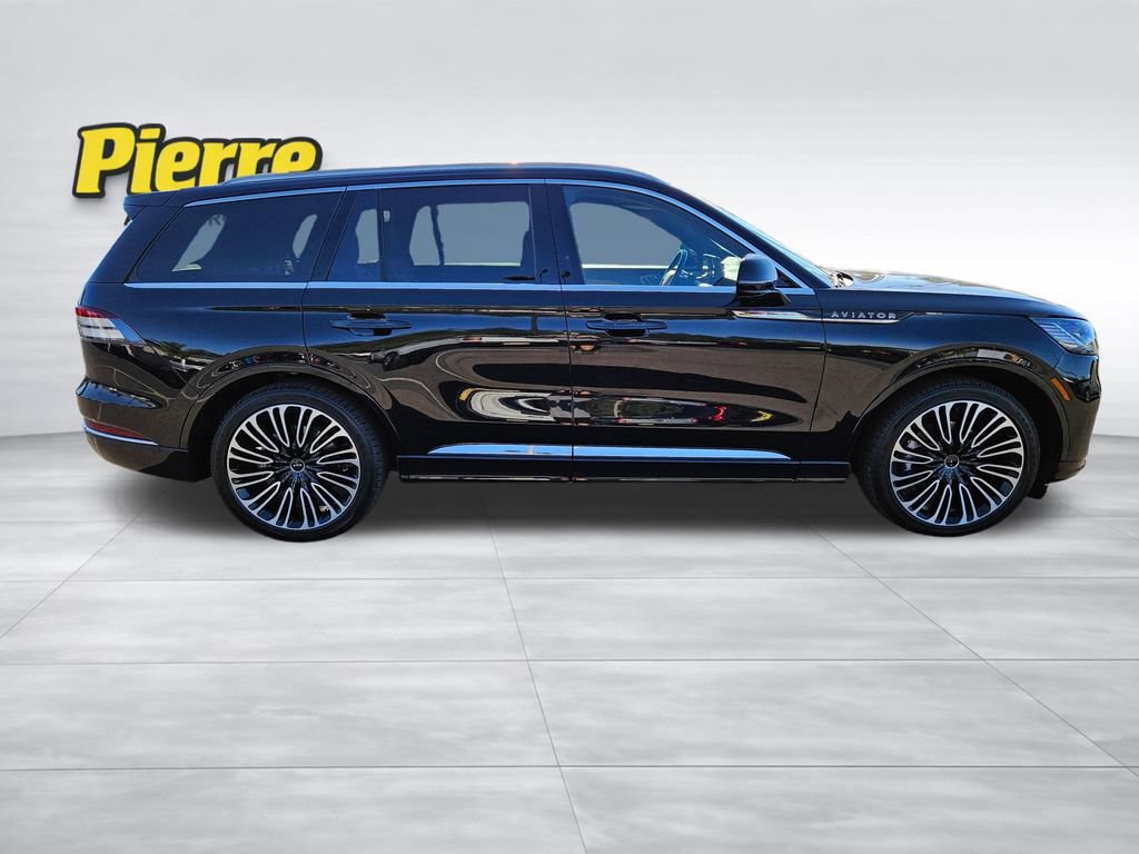 Certified 2025 Lincoln Aviator Black Label AWD/4WD image 6