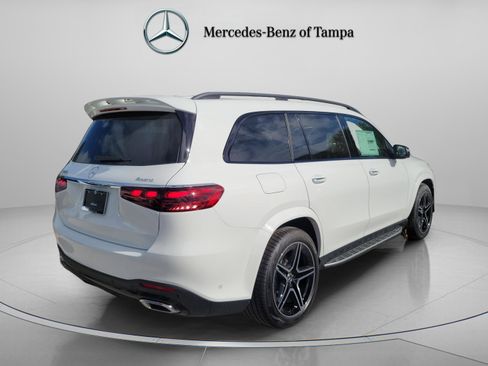 New 2026 Mercedes-Benz GLS 450 4MATIC image 3