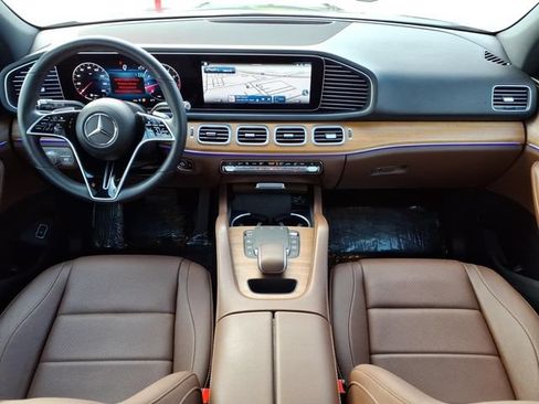Used 2024 Mercedes-Benz GLE 350 4MATIC image 4