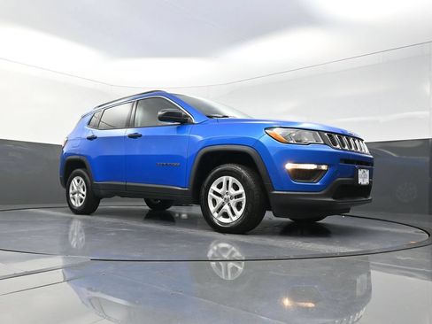 Used 2019 Jeep Compass Sport AWD/4WD image 23