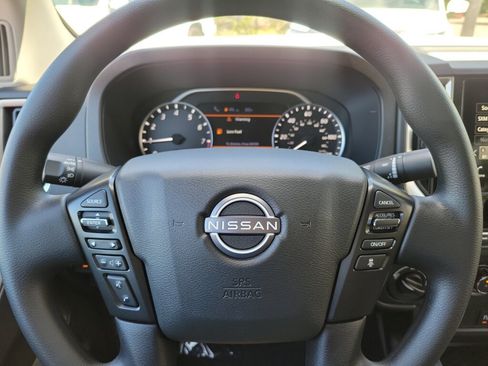 New 2026 Nissan Frontier SV w/ Tow Package AWD/4WD image 21