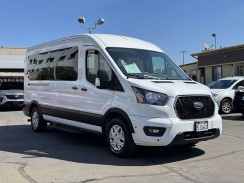 Used 2024 Ford Transit 350 XLT image 4