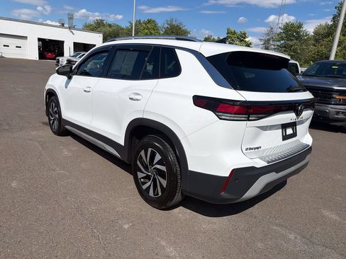 Used 2025 Volkswagen Tiguan S FWD image 3