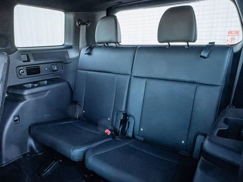 Used 2024 Hyundai Santa Fe Calligraphy image 9