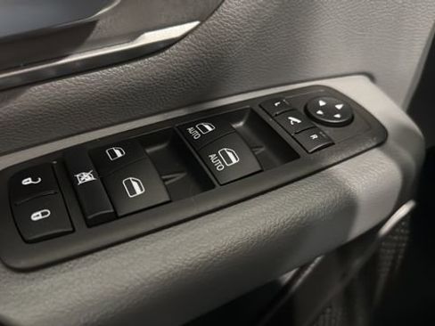 Used 2022 RAM 1500 Big Horn image 16