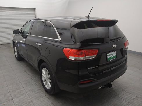 Used 2016 Kia Sorento L FWD image 5