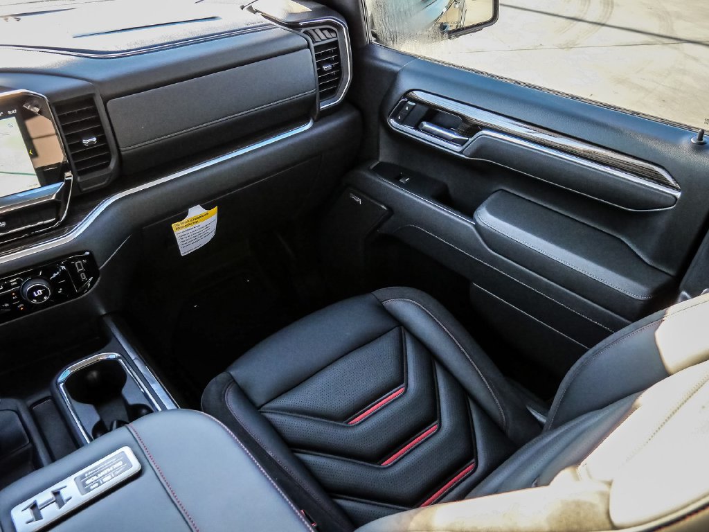 New 2025 Chevrolet Silverado 1500 RST w/ Convenience Package II AWD/4WD image 37