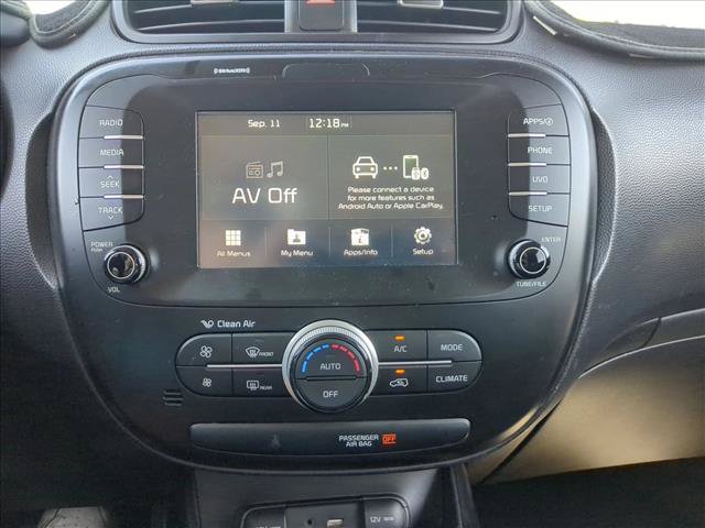 Used 2019 Kia Soul + FWD image 14