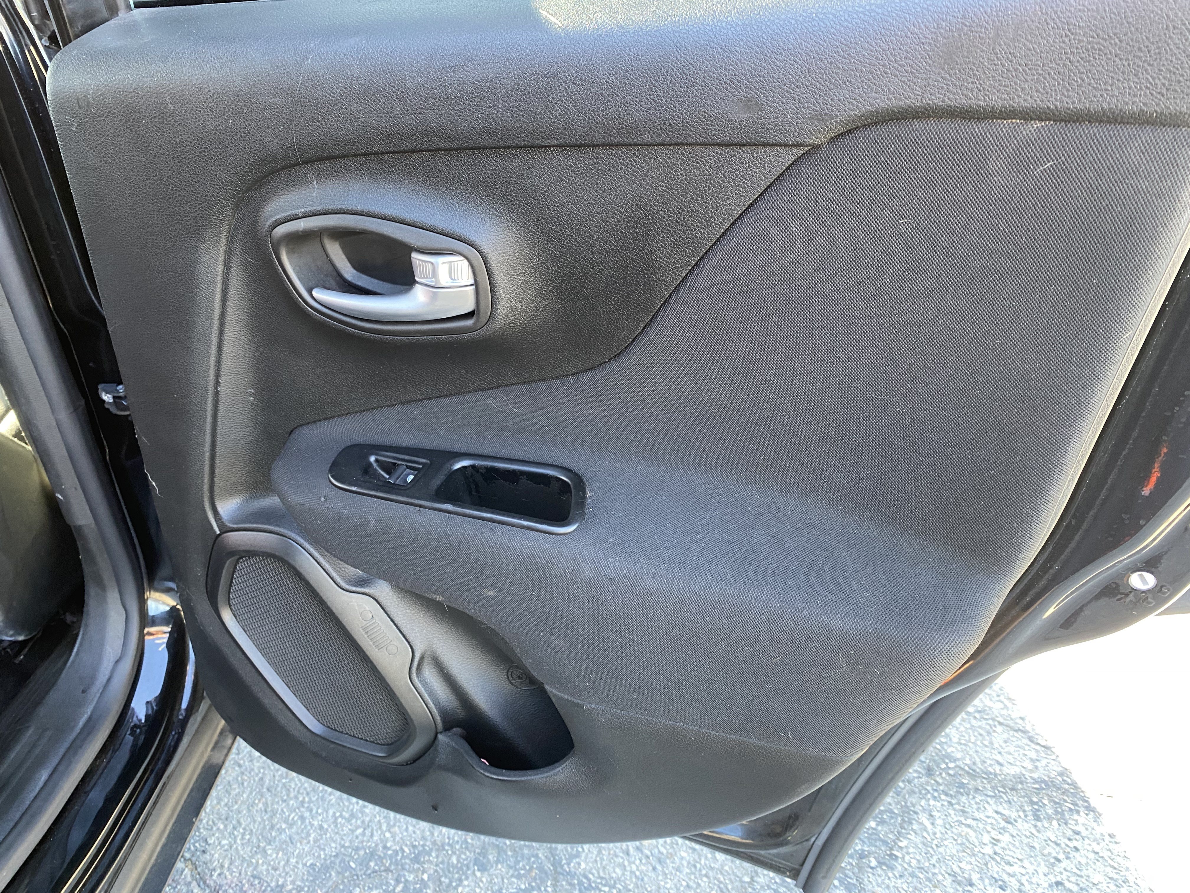 Used 2020 Jeep Renegade Sport AWD/4WD image 19