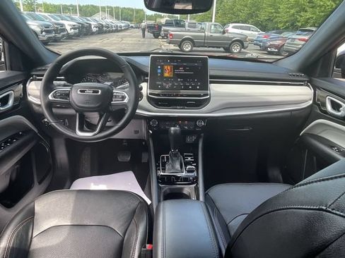 Used 2023 Jeep Compass Limited AWD/4WD image 20