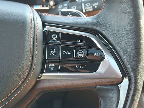 Used 2022 Jeep Grand Cherokee Summit image 22