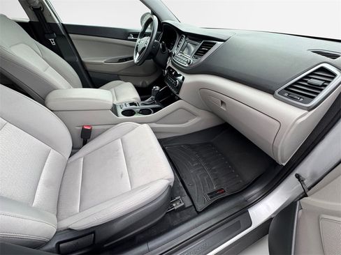 Used 2017 Hyundai Tucson Sport w/ Cargo Package image 27