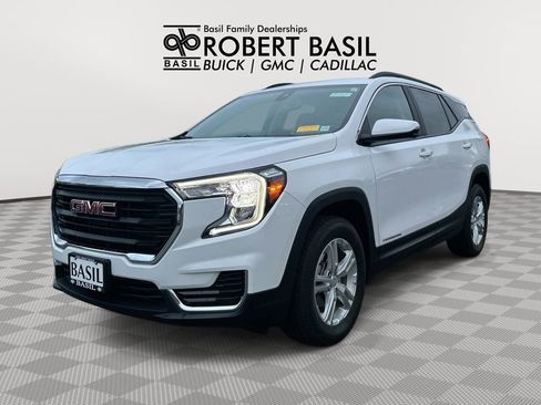Used 2024 GMC Terrain SLE w/ Driver Convenience Package AWD/4WD image 1