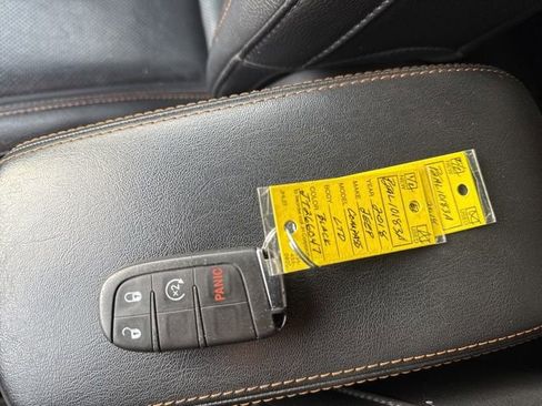 Used 2018 Jeep Compass Limited w/ Navigation Group image 7