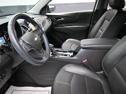 Used 2024 Chevrolet Equinox Premier FWD image 16