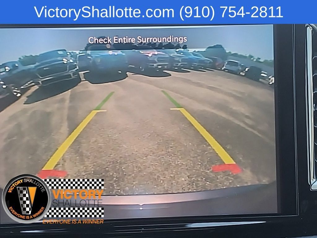 Certified 2022 Chrysler Pacifica Touring-L FWD image 6