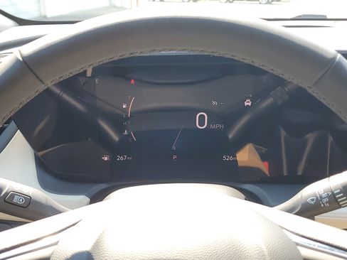 Used 2025 Buick Encore GX Sport Touring w/ Advanced Technology Package image 24