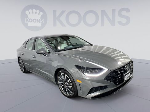 Used 2023 Hyundai Sonata Limited w/ Preferred Accessory Package image 10