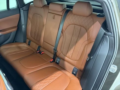 Certified 2024 BMW X6 xDrive40i w/ Executive Package image 16