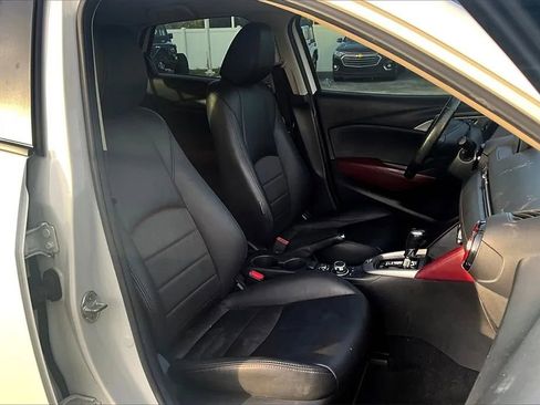 Used 2018 MAZDA CX-3 Touring image 5