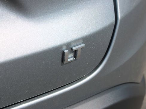 New 2026 Chevrolet Trax LT w/ Driver Confidence Package FWD image 16