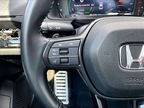 Used 2025 Honda Accord Sport image 24