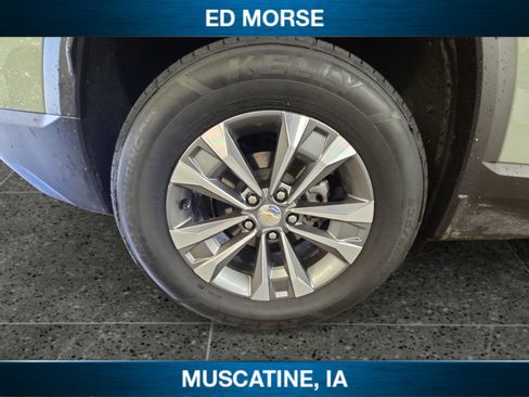 Certified 2025 Chevrolet Equinox LT w/ Safety and Technology Package image 11