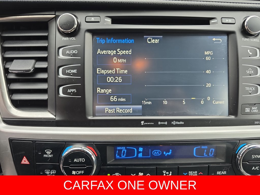 Used 2017 Toyota Highlander XLE AWD/4WD image 23
