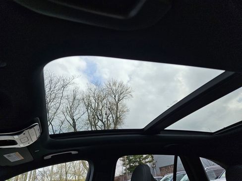 New 2026 Mercedes-Benz GLC 300 4MATIC image 18