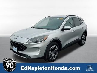 Used 2020 Ford Escape SEL video 1
