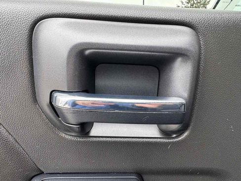 Used 2018 Chevrolet Silverado 1500 LT w/ All Star Edition image 41