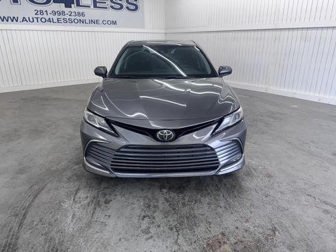 Used 2023 Toyota Camry LE FWD image 2