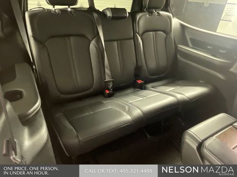 Used 2022 Jeep Grand Wagoneer Series II AWD/4WD image 31