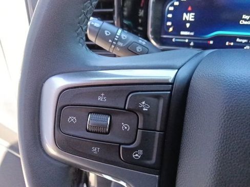 Used 2024 Chevrolet Silverado 1500 LT Trail Boss AWD/4WD image 12