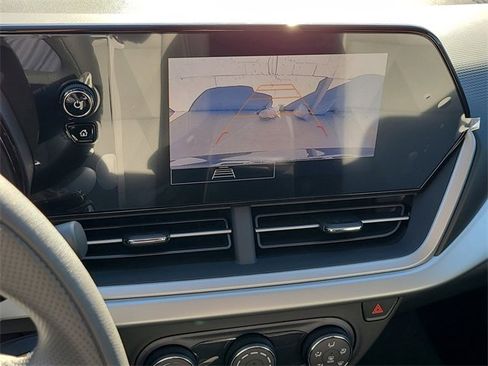 New 2026 Chevrolet Trax LS image 27