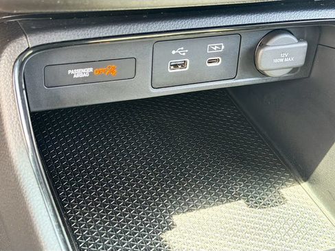 Used 2025 Honda CR-V EX image 16