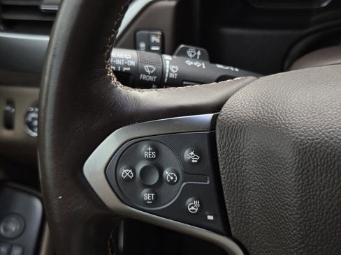 Used 2020 Chevrolet Tahoe Premier AWD/4WD image 29