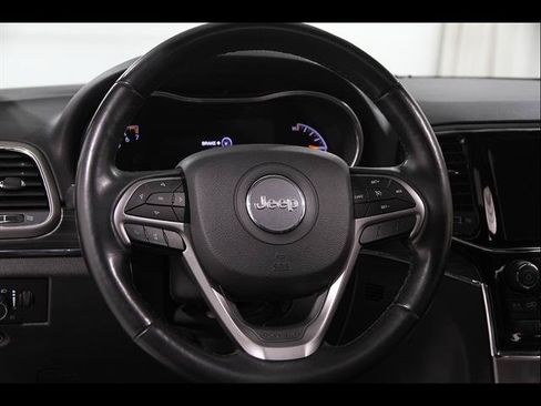 Used 2021 Jeep Grand Cherokee Limited AWD/4WD image 7